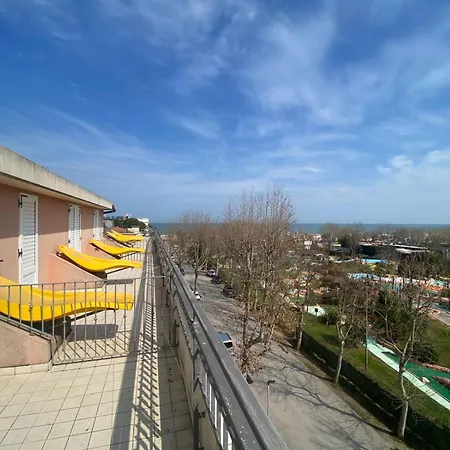 فندق Harry's Hospitality Riccione-fronte Mare 3*
