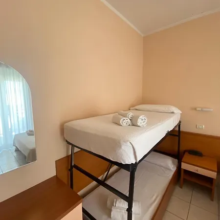 Harry's Hospitality Riccione-fronte Mare Hotel 3*