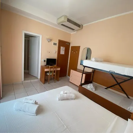 Harry's Hospitality Riccione-fronte Mare 3*